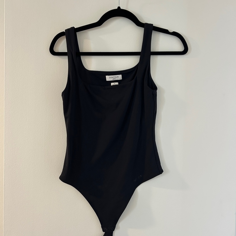 Aritzia Black Contour Bodysuit NWOT